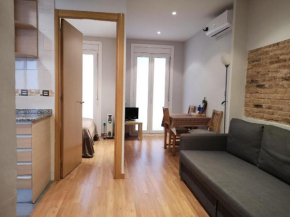 Ferienwohnung für 3 Personen ca 38 qm in Barcelona-Gràcia, Costa Brava Costa del Maresme